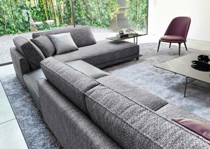 Мягкий диван по дизайну Томмy в сочетании с кожаным креслом Kim - БертО