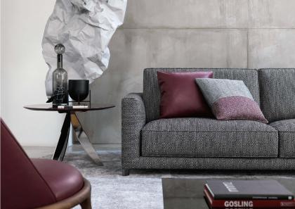 Деталь подлокотника мягкого дивана по дизайну Томми - БертО