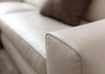 необработанные швы для варианта из кожи или со внешними швами на диванах из ткани