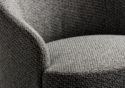 Вращающееся кресло Emilia с основой из стали на заказ – BertO Salotti