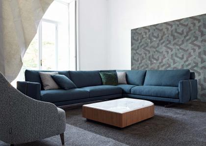 Угловой диван из ткани Dee Dee состоит из элементов из пенополиуретана, который делает его износостойким - BertO
